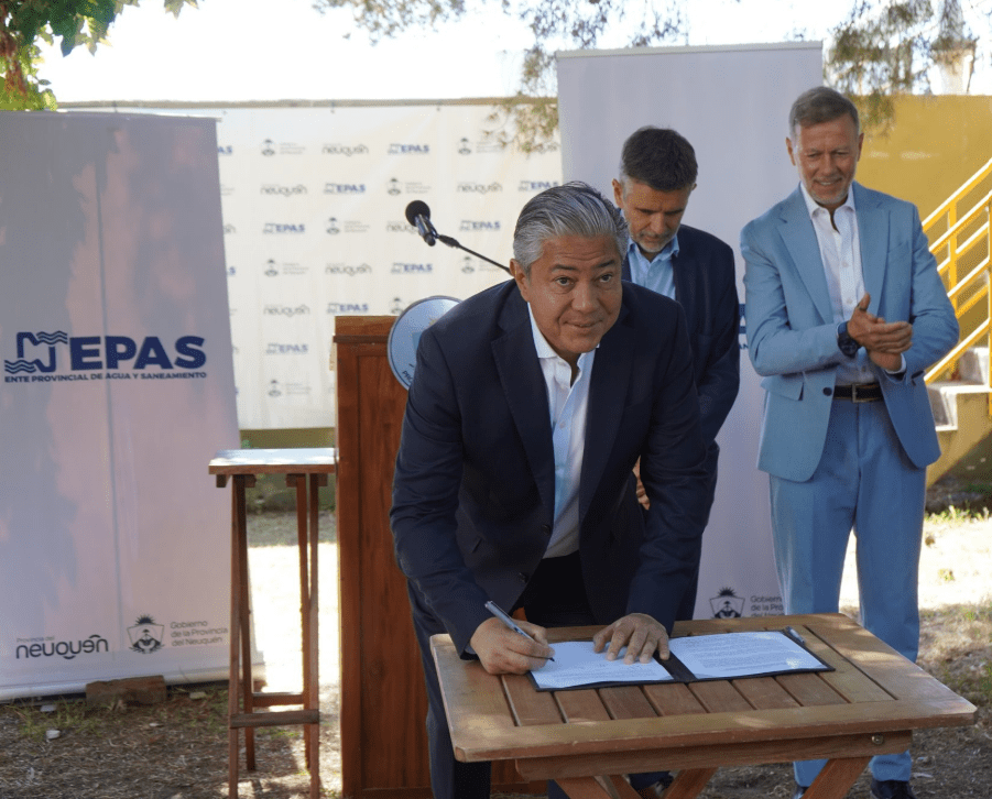 Cuidado del medioambiente: Figueroa anunció obras cloacales para reducir la contaminación de los ríos 